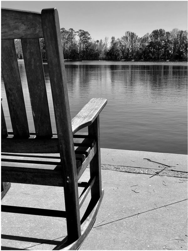 LAZY DAY IN CELEBRATION LAKE
