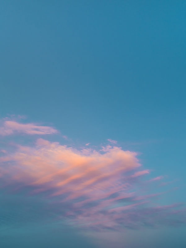 BLAUER HIMMEL