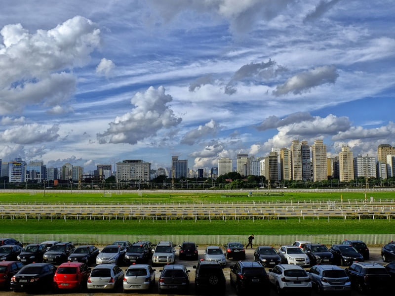 JOCKEY CLUB