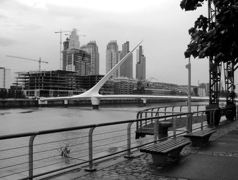 PONTE DE LAS MUJERES
