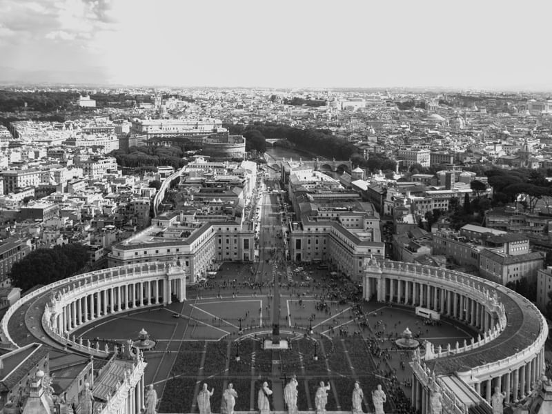 NO ALTO DO VATICANO