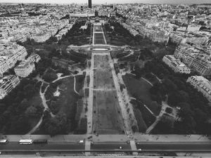PARIS ONBOARD