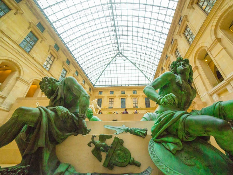 SALÃO DO LOUVRE