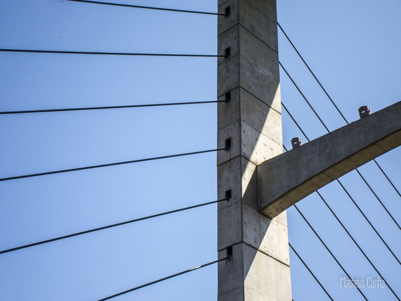 PONTE SOBRE O AZUL