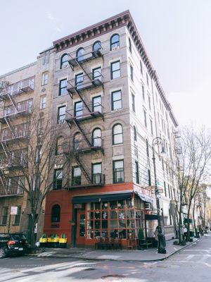 FRIENDS APARTMENT - NEW YORK CITY