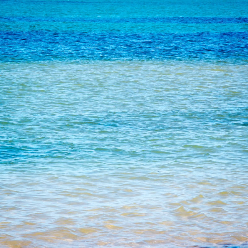MAR TONS DE AZUL