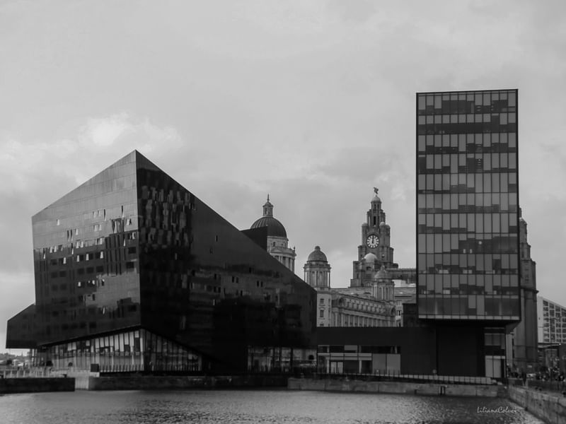 LIVERPOOL EM B&W