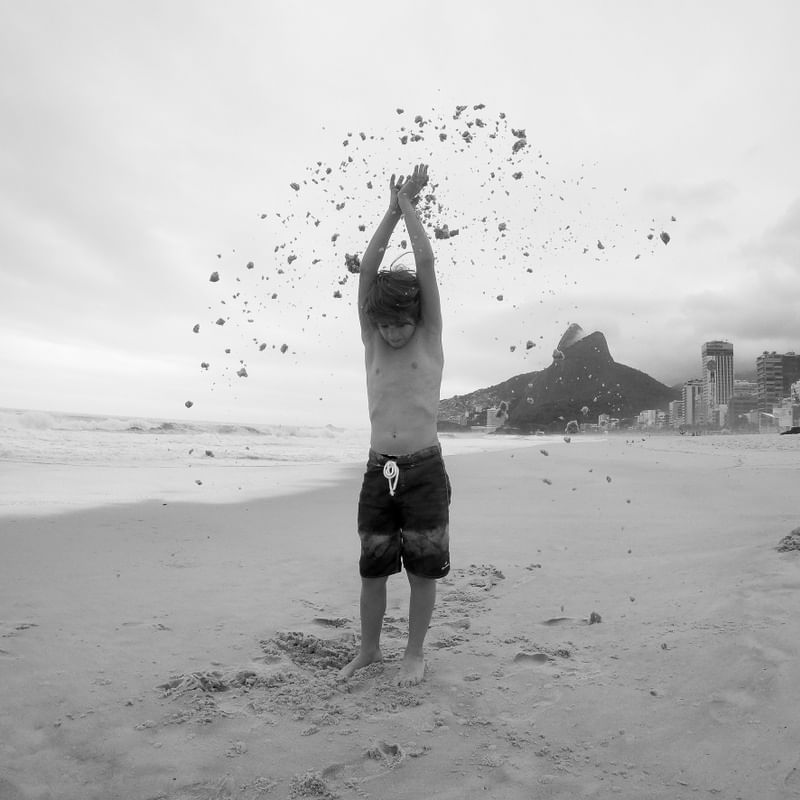 NA AREIA DO LEBLON 1