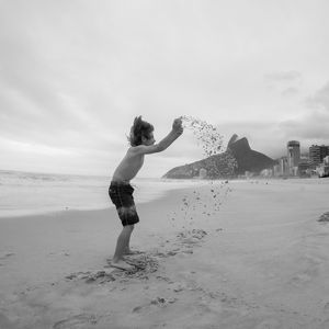 NA AREIA DO LEBLON 2