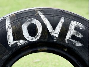 LOVE 001