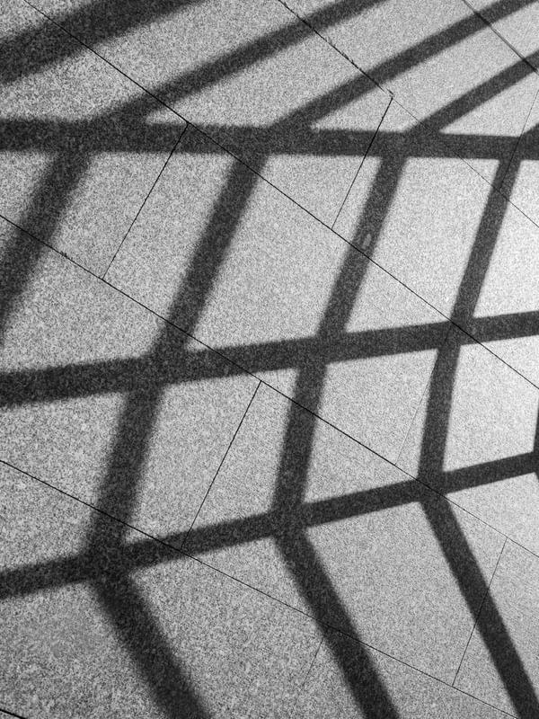 SOMBRAS DE LA ESTACIÓN ENTREVÍAS | MADRID, 2016