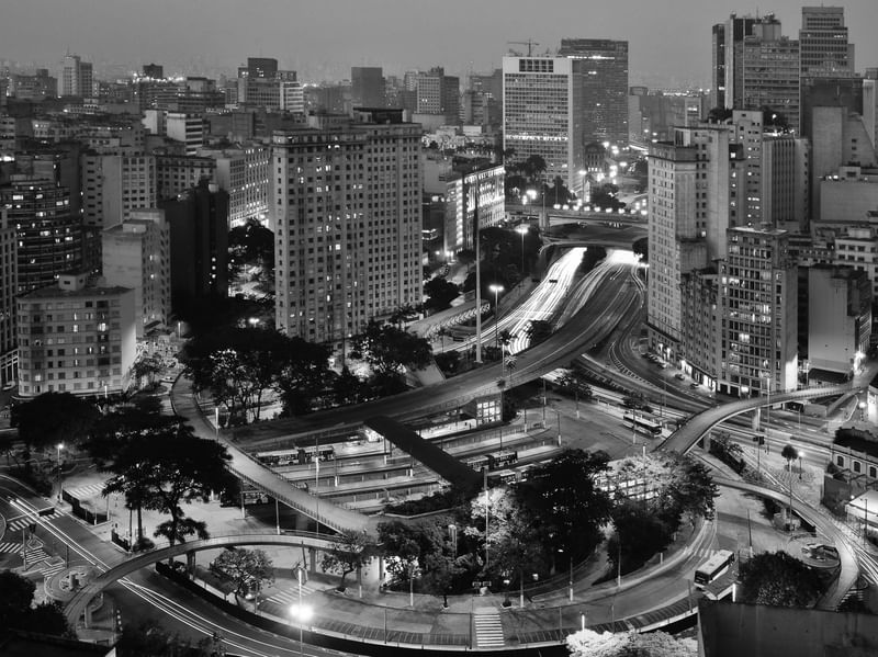 CENTRO DE SÃO PAULO AO ANOITECER