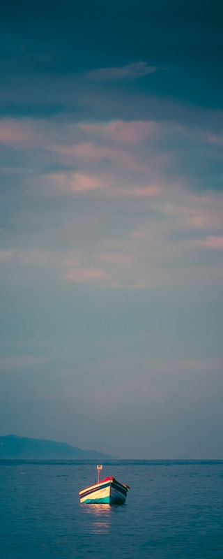 BARCO ANCORADO_EM