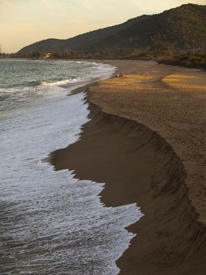 CURVAS DO MORRO DAS PEDRAS