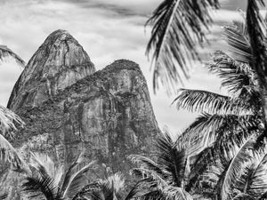 MONTANHAS CARIOCAS: DOIS IRMÃOS, LEBLON, RIO DE JANEIRO