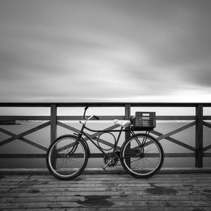 A BICICLETA E A CAIXA