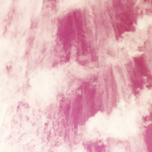 VEJO NUVENS EM VOCÊ _ ROSA