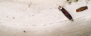 O BARCO NA AREIA II