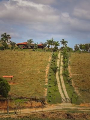 MORRO DE ROÇA