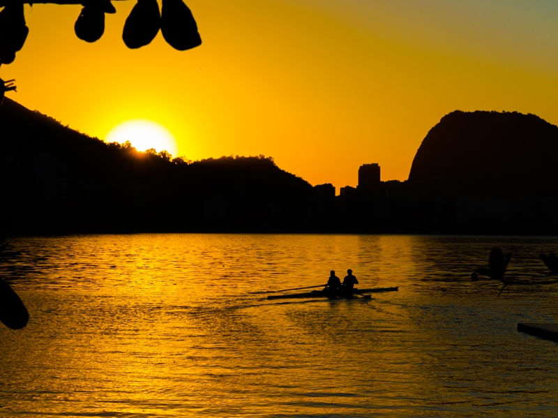 RJ LAKE