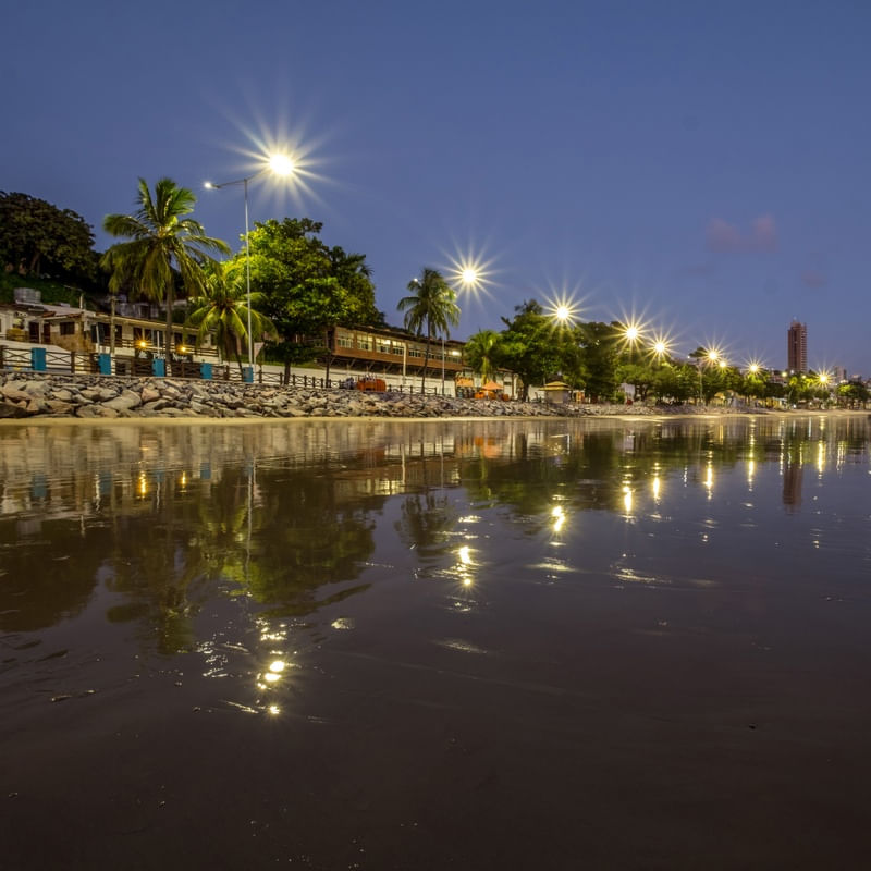 PRAIA PONTA NEGRA A NOITE