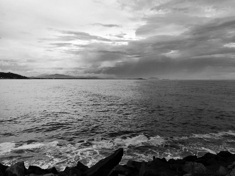 A PRAIA DE PEDRA