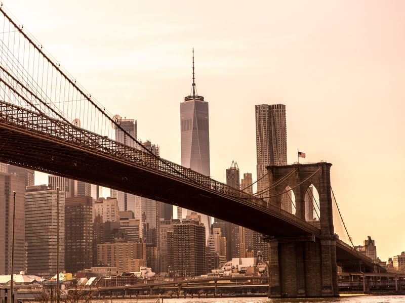 CENAS DE NOVA YORK - BROOKLYN BRIDGE E ONE WORLD TRADE CENTER