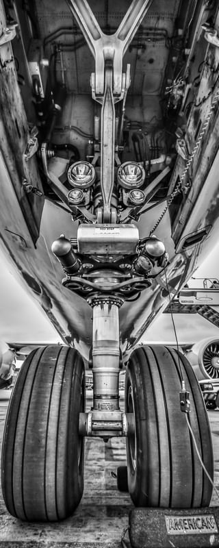 TREM DE POUSO BOEING 777