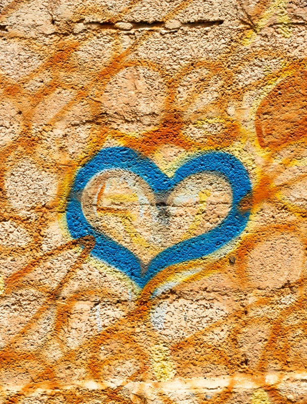 O AMOR PODE ESTAR EM QUALQUER CANTO