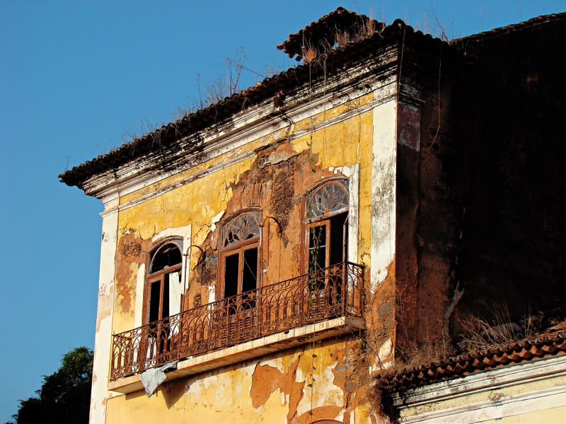 SAO LUIS - JANELAS PARA O PASSADO