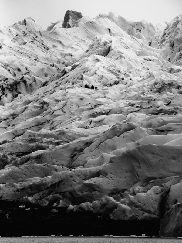 MINI PESSOAS NO GLACIAR PERITO MORENO - PATAGÔNIA ARGENTINA