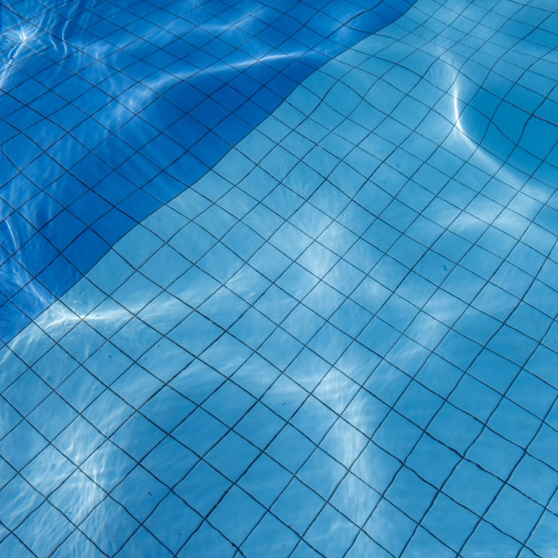 REFLEXOS DA PISCINA_01