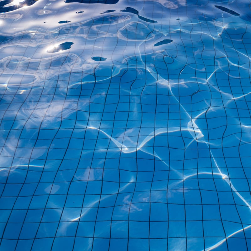 REFLEXOS DA PISCINA_02