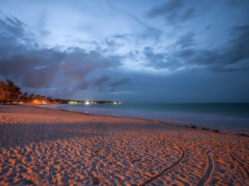 A PRAIA A NOITE X