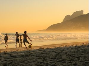FUTEBOL EM IPANEMA