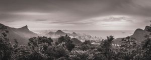 VISTA CHINESA PRETOO E BRANCO