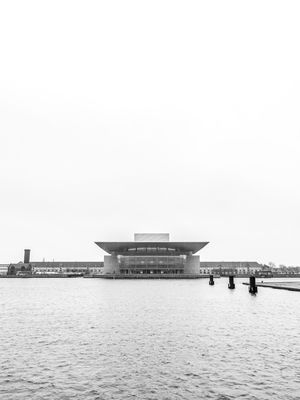 KPN BLACK'N'WHITE