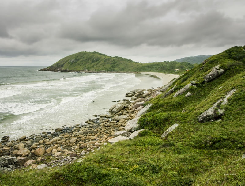 ENCOSTA E MAR