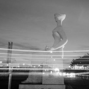 A PRAÇA E O SUPREMO: IMPRESSÕES
