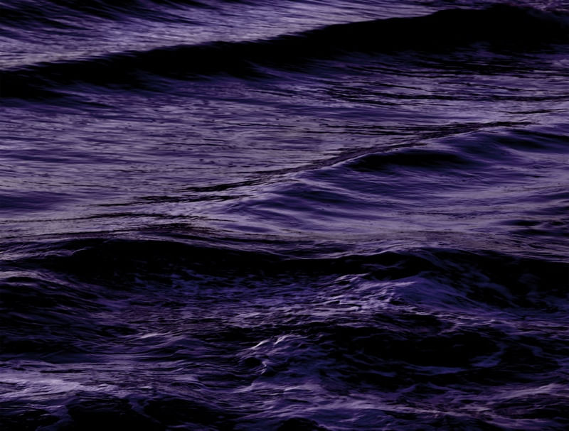 AS CORES DO MAR ROXO