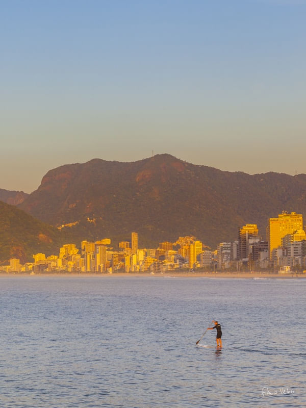 DIPTICO 02: RAIOS DOURADOS COM POR DA LUA, RIO DE JANEIRO