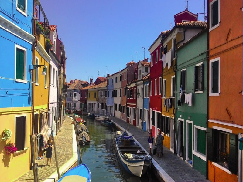 VENECI SCENE