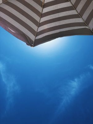 BEACH AND SUNSHINE