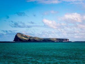 ILHA NO OCEANO ÍNDICO