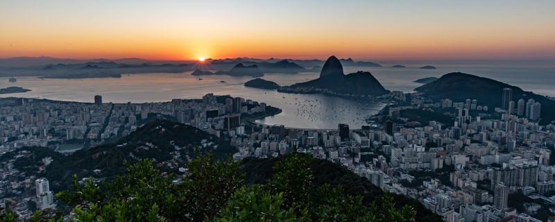 AMANHECER NO MIRANTE