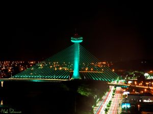 ESTAIADA IN NIGHT