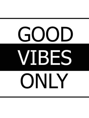 GOOD VIBES ONLY BLACK AND WHITE