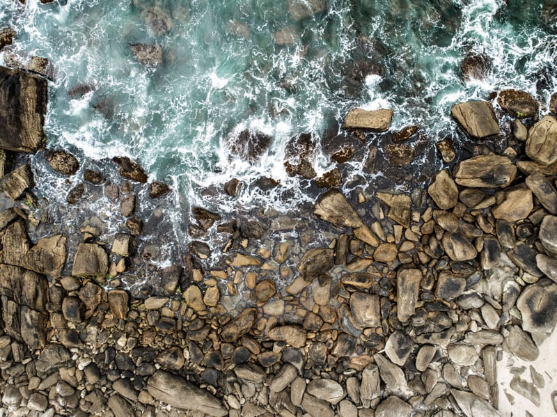 AS PEDRAS E O MAR VII