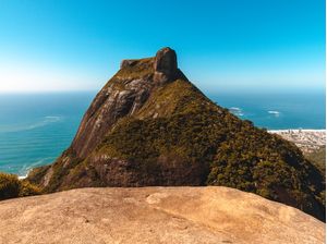 THE GÁVEA
