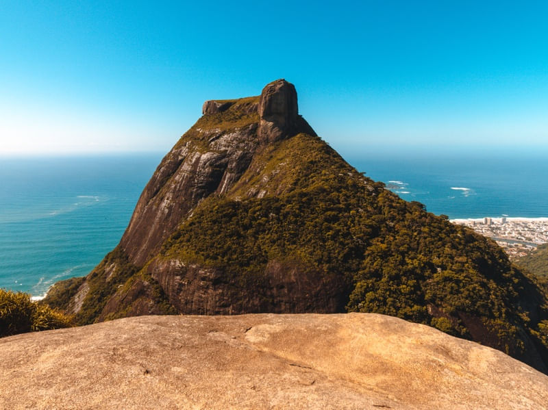 THE GÁVEA